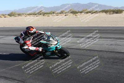 media/Dec-01-2025-Moto Forza (Mon) [[2daa91e15f]]/1-Advanced Group/Session 4 (Turn 10 Inside)/